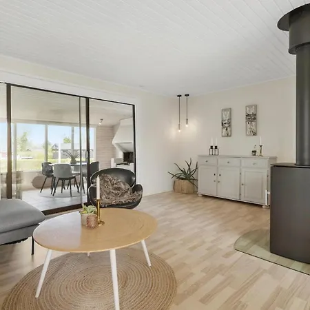 2 Bedroom Amazing In *